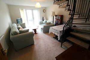 Lounge/Diner- click for photo gallery